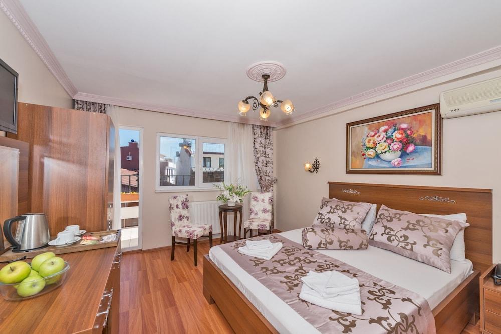 Turgut Hotel Istanbul Exterior foto